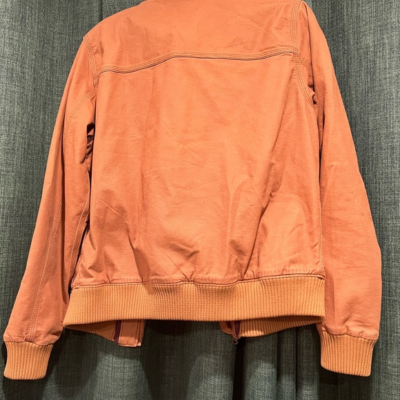 Carhartt crawford bomber jacket. Excellent condition. - Picture 4 of 4